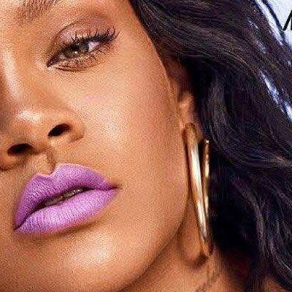 NYX Shout Loud Satin Lipstick, Infused With Mango & Shea Butter - Confident